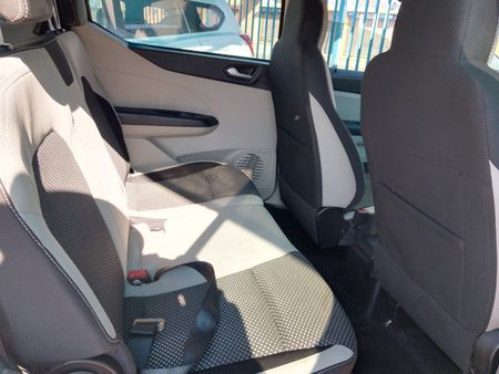 2022-Renault-Triber-Lets-Talk-Business_8