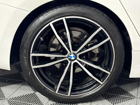 2022-BMW-3-Series-320i-M-Sport-Auto_7
