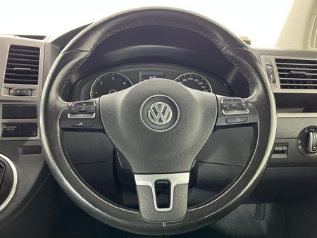 2014-Volkswagen-Caravelle-T5-20-BiTDI-Auto-4Motion_11