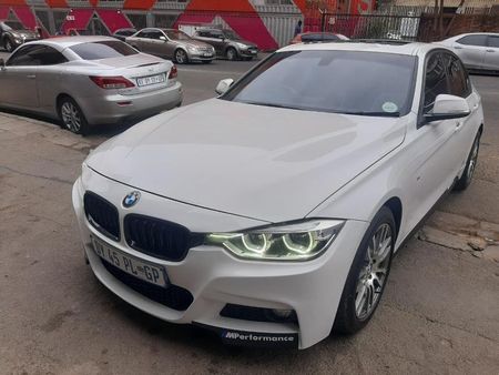 2016-BMW-3-Series-320i-M-Sport-Auto_7