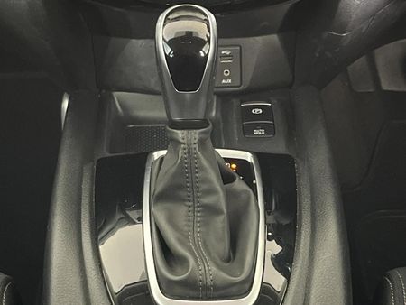 2020-Nissan-X-Trail-25-Acenta-Plus-4x4-Auto-7-seat_10