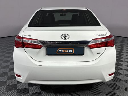 2014-Toyota-Corolla-16-Prestige_18