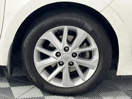2014-Toyota-Corolla-16-Prestige_5
