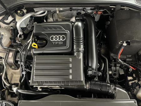 2015-Audi-A3-Sportback-14-TFSI-Auto_12