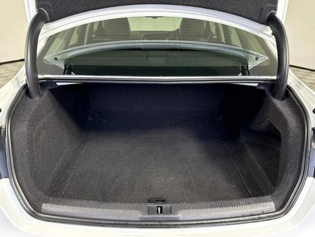 2011-Audi-A4-18-T-Attraction-Auto_13