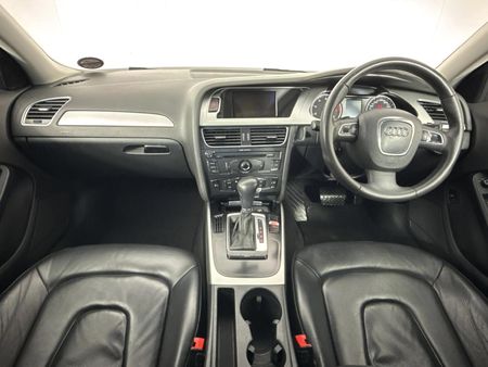 2011-Audi-A4-18-T-Attraction-Auto_1