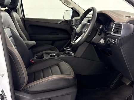 2025-Volkswagen-Amarok-20-BiTDI-154kW-4Motion-Style-Double-Cab_10