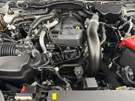 2025-Volkswagen-Amarok-20-BiTDI-154kW-4Motion-Style-Double-Cab_16