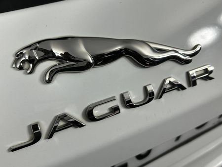 2019-Jaguar-F-Pace-20-R-Sport-AWD-221kW_11