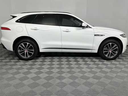 2019-Jaguar-F-Pace-20-R-Sport-AWD-221kW_17