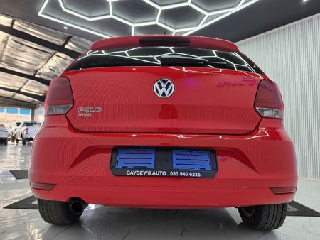2019-Volkswagen-Polo-Vivo-14-Trendline-5-dr_11