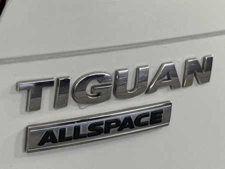 2019-Volkswagen-Tiguan-Allspace-14-TSI-Comfortline-Auto-110kW_11