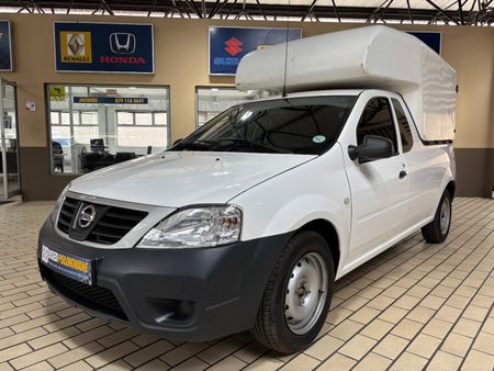 2024-Nissan-NP200-16_2