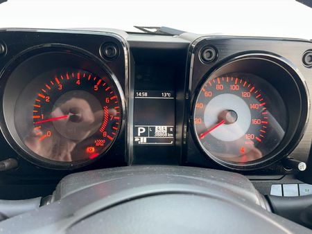 2024-Suzuki-Jimny-15-GLX-AllGrip-5-Door-Auto_16