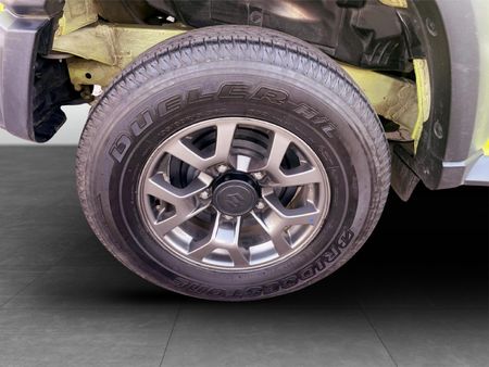 2024-Suzuki-Jimny-15-GLX-AllGrip-5-Door-Auto_8