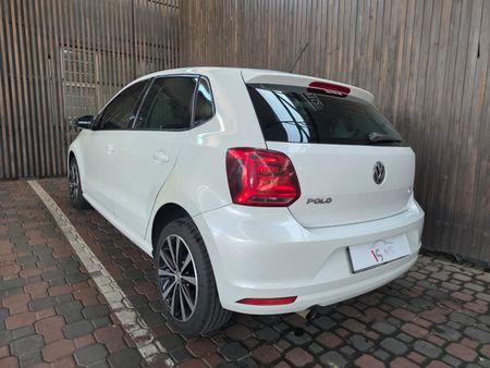 2016-Volkswagen-Polo-12-TSI-Highline-Auto-81kW_6