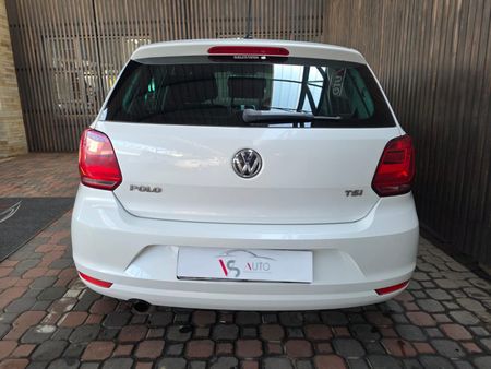 2016-Volkswagen-Polo-12-TSI-Highline-Auto-81kW_7