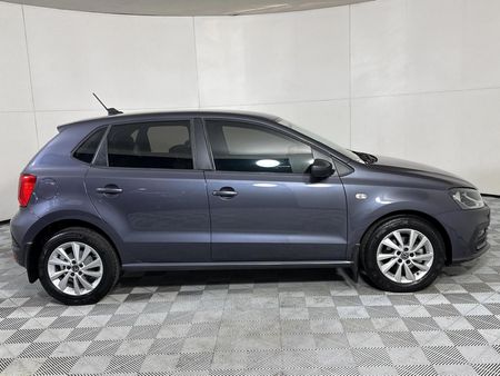 2025-Volkswagen-Polo-Vivo-14-Life_17