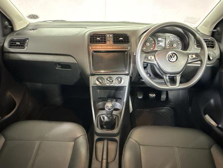 2025-Volkswagen-Polo-Vivo-14-Life_1