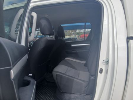 2023-Toyota-Hilux-28-GD-6-Raider-4x4-Auto-Double-Cab_8