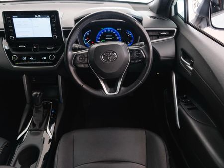 2022-Toyota-Corolla-Cross-18-XR-Hybrid_11