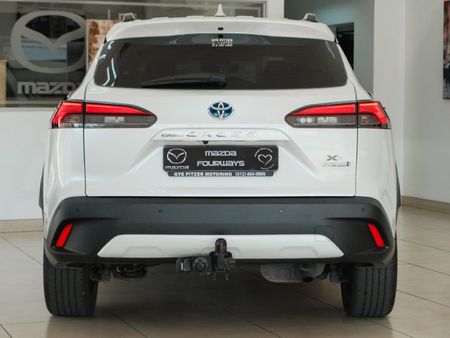 2022-Toyota-Corolla-Cross-18-XR-Hybrid_14