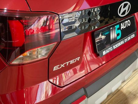 2025-Hyundai-Exter-12-Executive_29