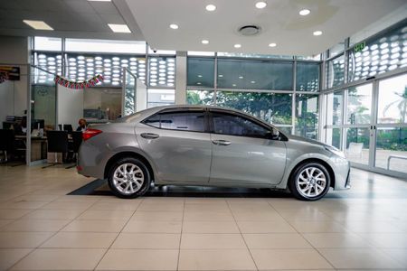 2019-Toyota-Corolla-16-Prestige_2