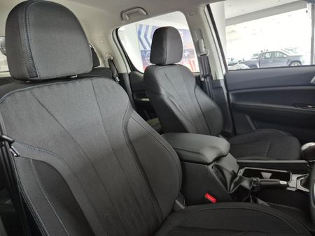 2025-Foton-Tunland-20T-G7-Workhorse-Single-Cab_12