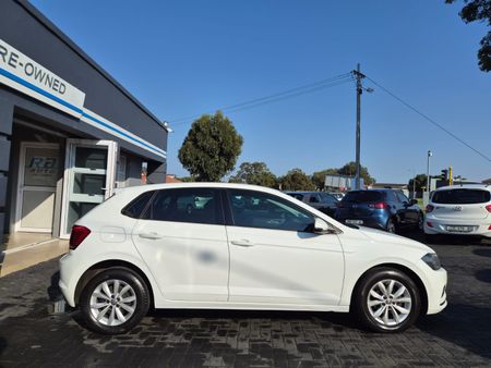 2019-Volkswagen-Polo-10-TSI-Comfortline_7