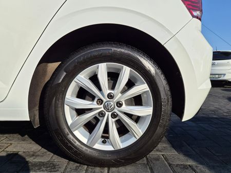 2019-Volkswagen-Polo-10-TSI-Comfortline_8