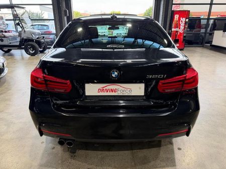2018-BMW-3-Series-320i-Auto_5