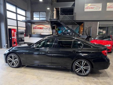 2018-BMW-3-Series-320i-Auto_7