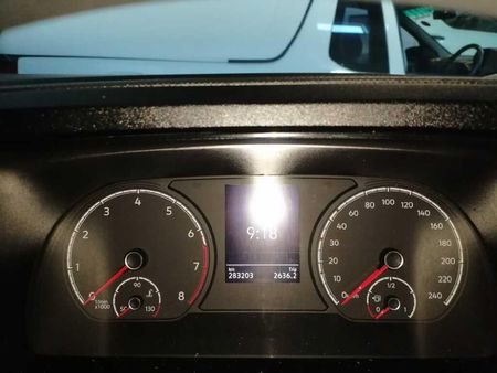 2023-Volkswagen-Caddy-Cargo-16i-81kw-Panel-Van_13