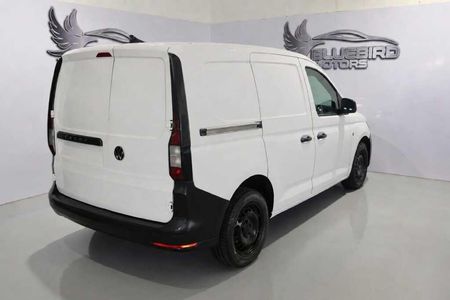 2023-Volkswagen-Caddy-Cargo-16i-81kw-Panel-Van_5