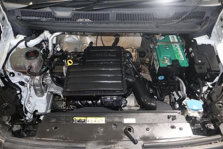 2023-Volkswagen-Caddy-Cargo-16i-81kw-Panel-Van_8