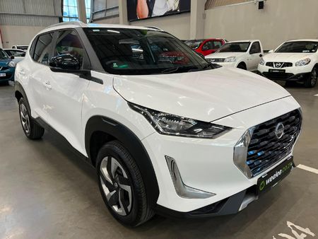 2024-Nissan-Magnite-10-Visia_0