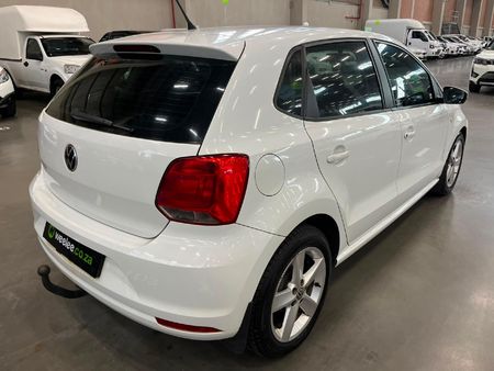 2021-Volkswagen-Polo-Vivo-16-Highline-5-dr_2