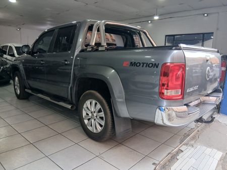 2016-Volkswagen-Amarok-20-TDI-Trendline-103kW-Double-Cab_13