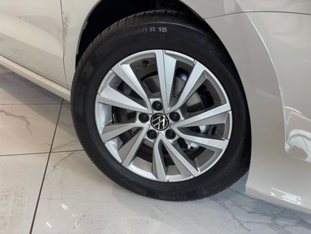 2026-Volkswagen-Polo-Vivo-14-Life_2