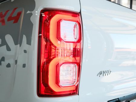 2025-JAC-T8-20-CTI-Super-Lux-4x4-Double-Cab_13