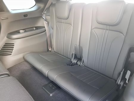 2026-Isuzu-Mu-x-19D-LS-Auto_14