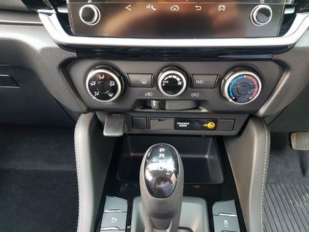 2026-Isuzu-Mu-x-19D-LS-Auto_18