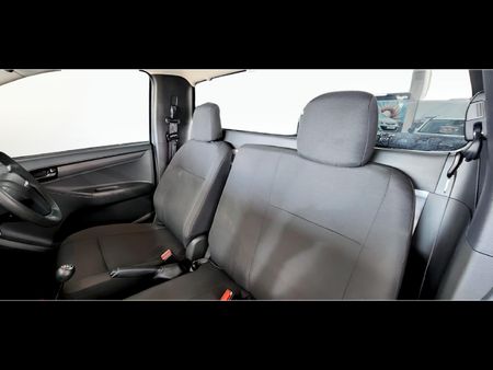 2026-Isuzu-D-Max-250C-Fleetside-Single-Cab_21