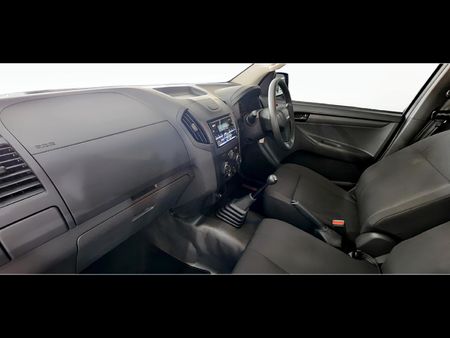 2026-Isuzu-D-Max-250C-Fleetside-Single-Cab_22