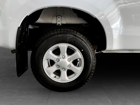 2026-Isuzu-D-Max-250C-Fleetside-Single-Cab_7