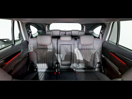 2025-Isuzu-Mu-x-30D-Onyx-XT-4x4-Auto_19