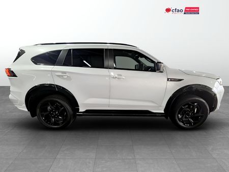 2025-Isuzu-Mu-x-30D-Onyx-XT-4x4-Auto_2