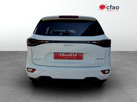 2026-Isuzu-Mu-x-30D-HR-LSE-Auto_4