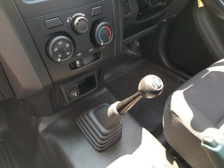 2026-Isuzu-D-Max-250C-Single-Cab_18